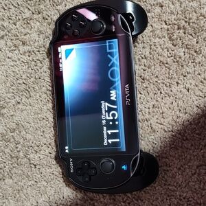 Sony PS Vita OLED (9/10 Condition)